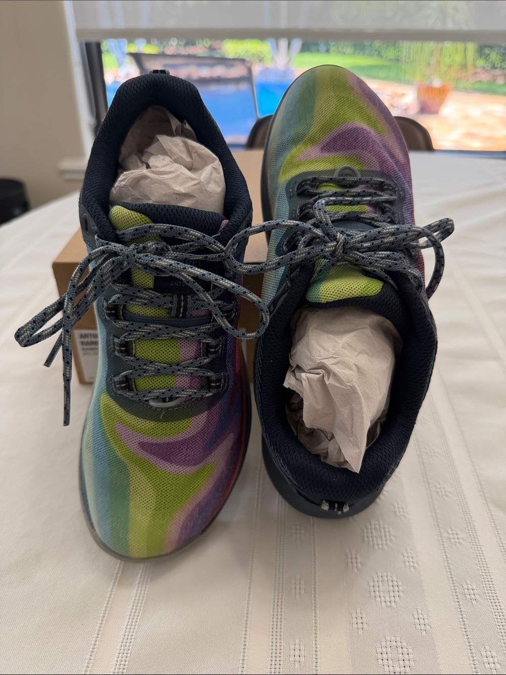 Merrell Women’s Multi-Color Sneakers in Green, Purple, Blue and Pink. With Box!